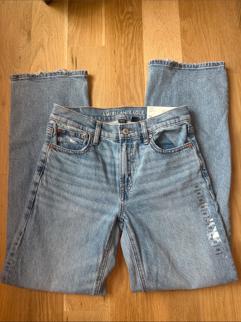American Eagle Light Blue Straight Leg Jeans Size 00
